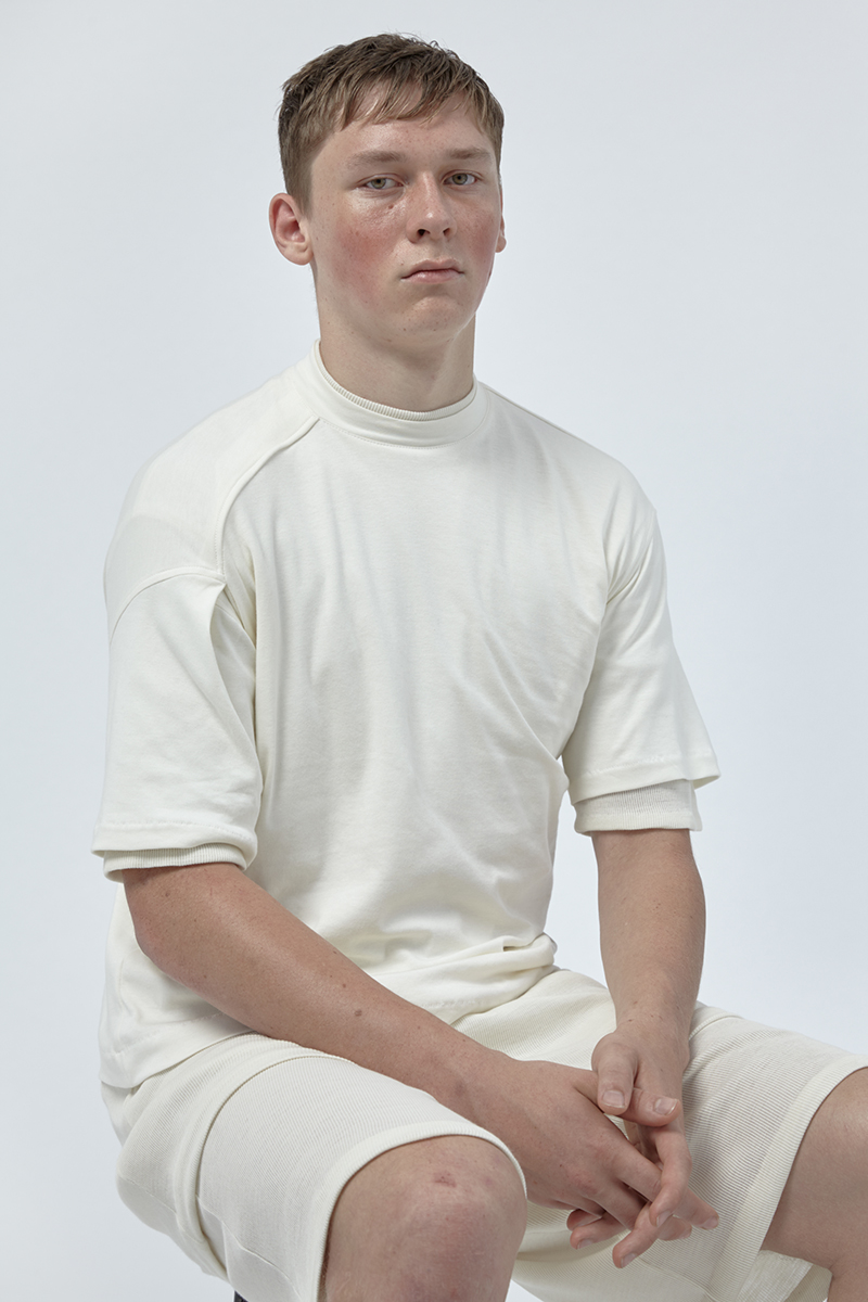 Collection ss18 - SS18_folded-tshirt-full-portrait_800x1200.jpg