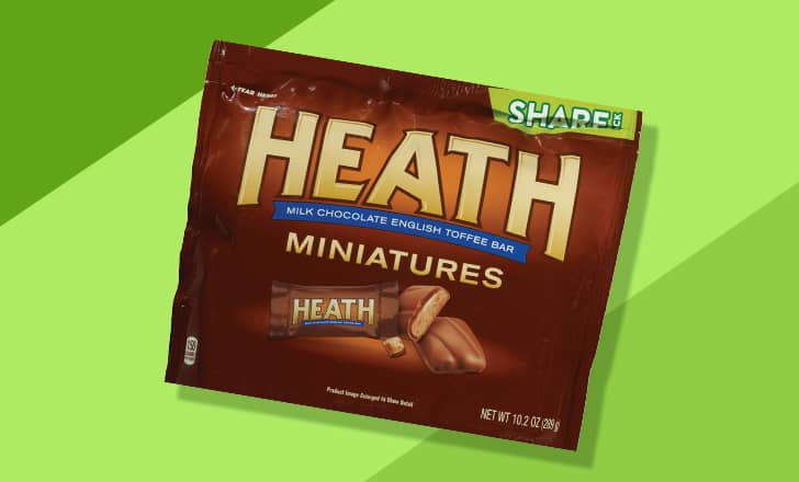 Hershey's Heath Miniatures sharing size candy