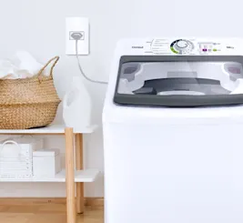 Máquina de lavar vazando água: saiba como resolver
