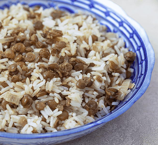 Como preparar arroz com lentilha, uma opção diferente para o seu jantar