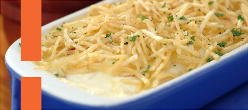 Receita de fricassê de frango gratinado: confira o passo a passo dessa receita clássica
