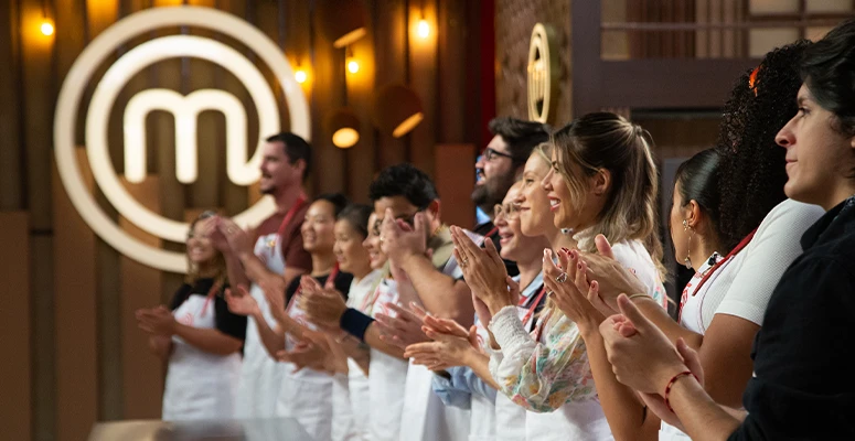 MasterChef Brasil recebe 20 gringos para um banquete tipicamente brasileiro