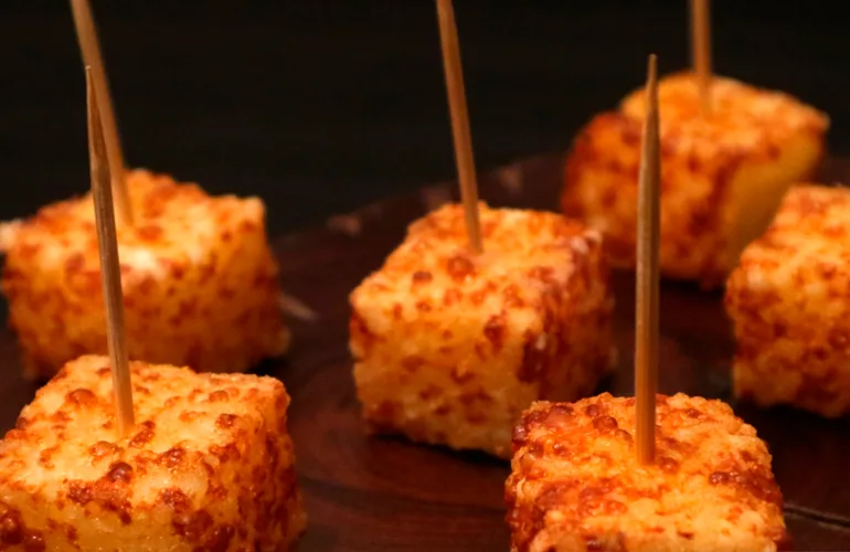 dadinho de tapioca salgado