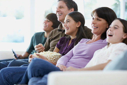 Como organizar uma sessão de cinema em casa