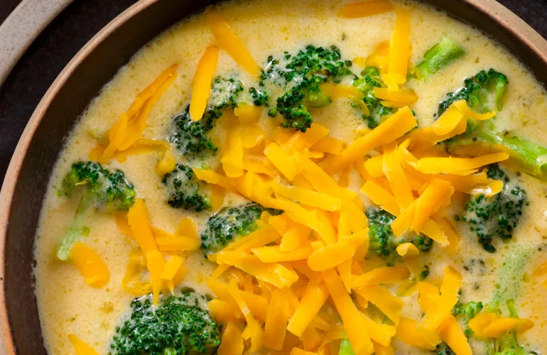 sopa de brócolis