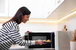 Como escolher o micro-ondas ideal?