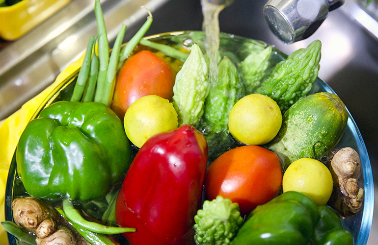 desinfetar frutas com detergente