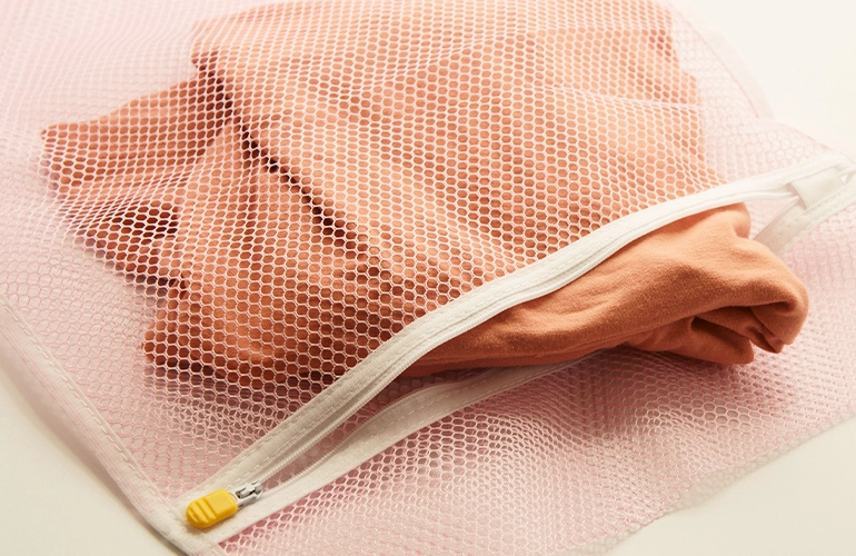 sacola para roupas delicadas