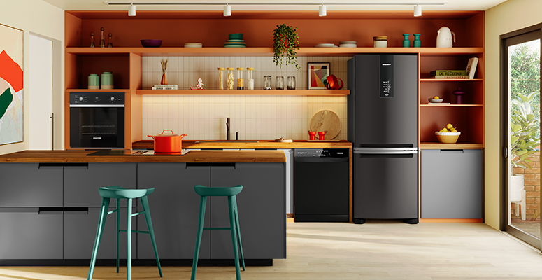Geladeira com freezer embaixo