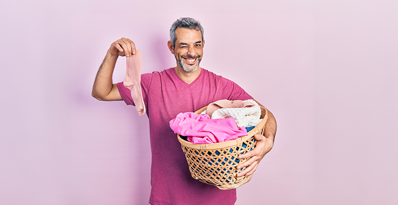 Como tirar mofo da roupa?