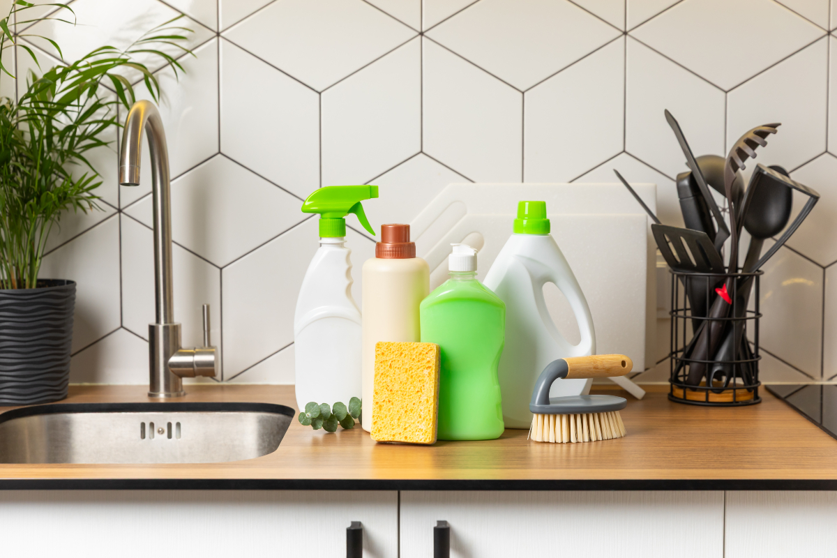 como-limpar-eletrodomesticos-brancos-pretos-e-inox