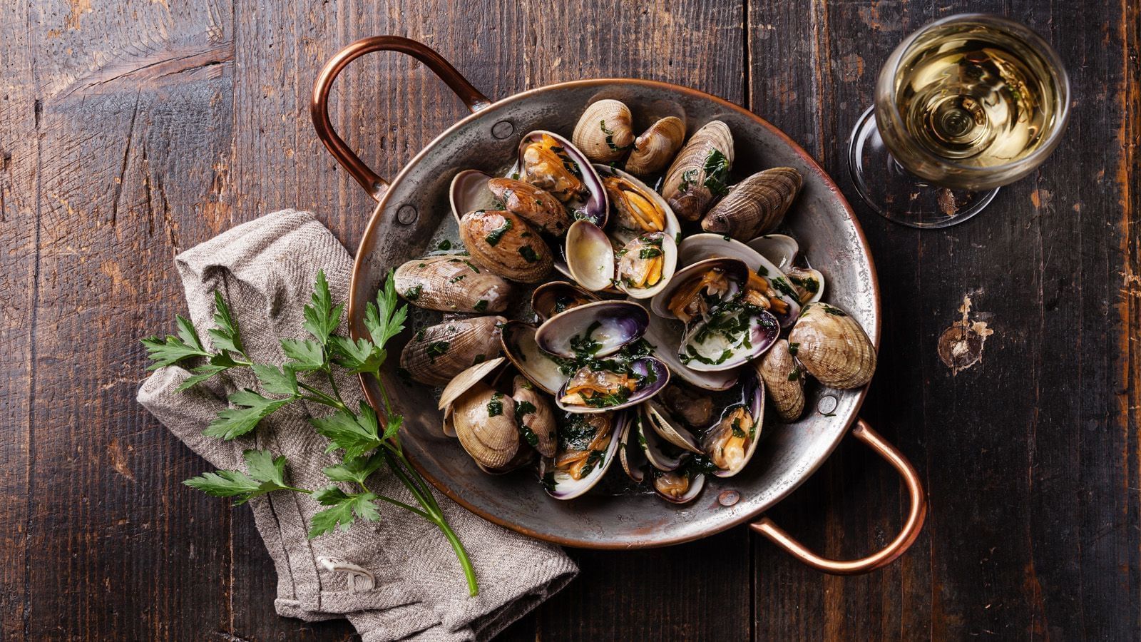 Harmonizar vinhos é uma arte. Aprenda conosco e surpreenda.