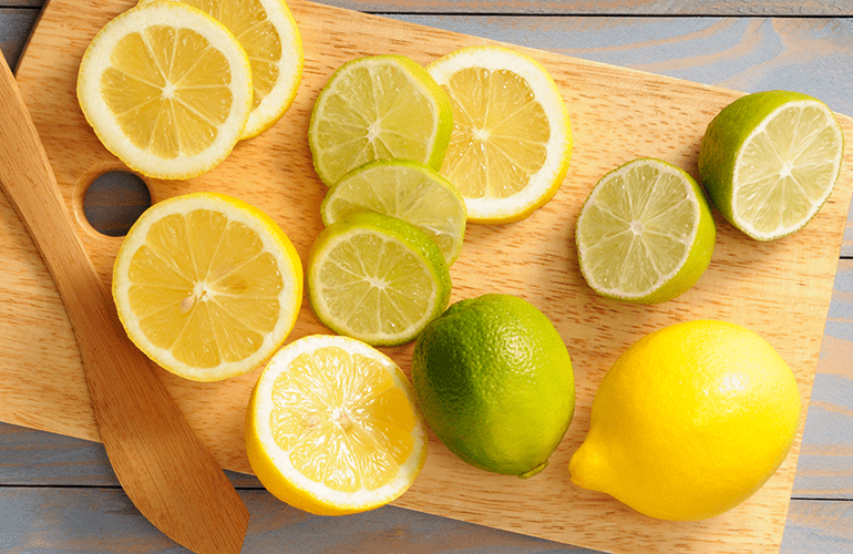 Produtos de limpeza caseiros para acabar com o mofo