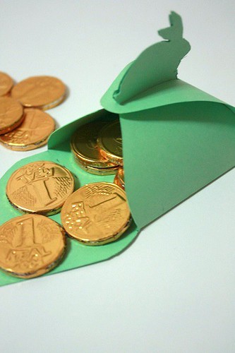 Faça um embrulho criativo para a Páscoa