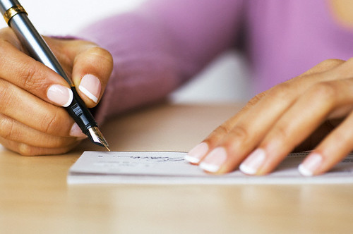 Saiba como se livrar das dívidas do cheque especial
