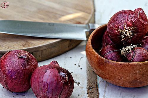 Aprenda a cortar cebola do jeito certo