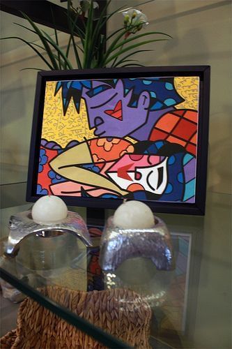 Quadro decorativo: aprenda a fazer um com camisetas usadas