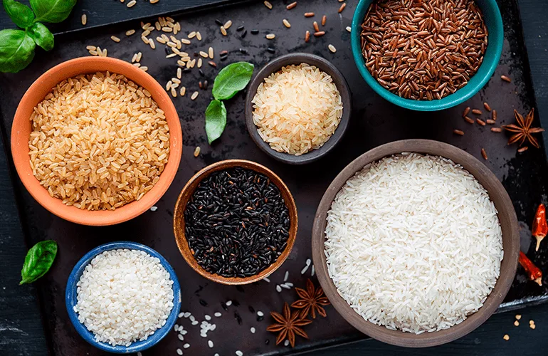 Como fazer arroz: passo a passo e dicas para ficar soltinho