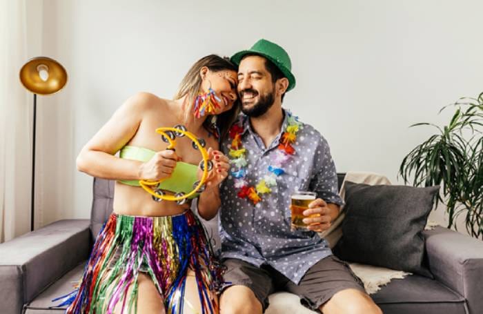 Carnaval em casa: dicas para aproveitar o carnaval em família
