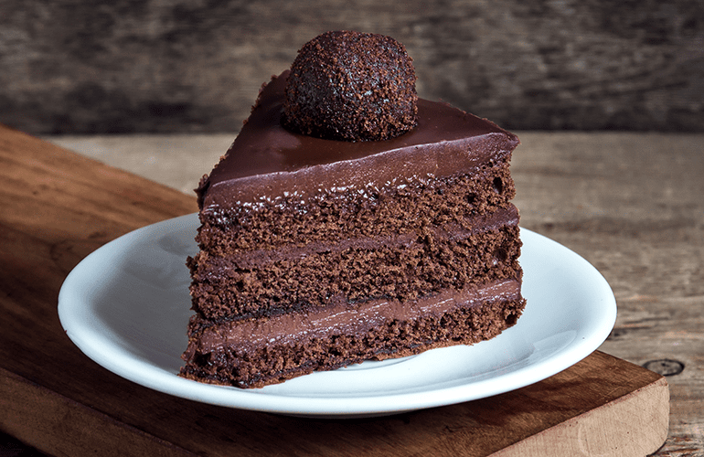 Bolo com recheio de chocolate: 7 opções para comer a semana toda
