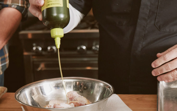 step-5-signature-wings-recipe