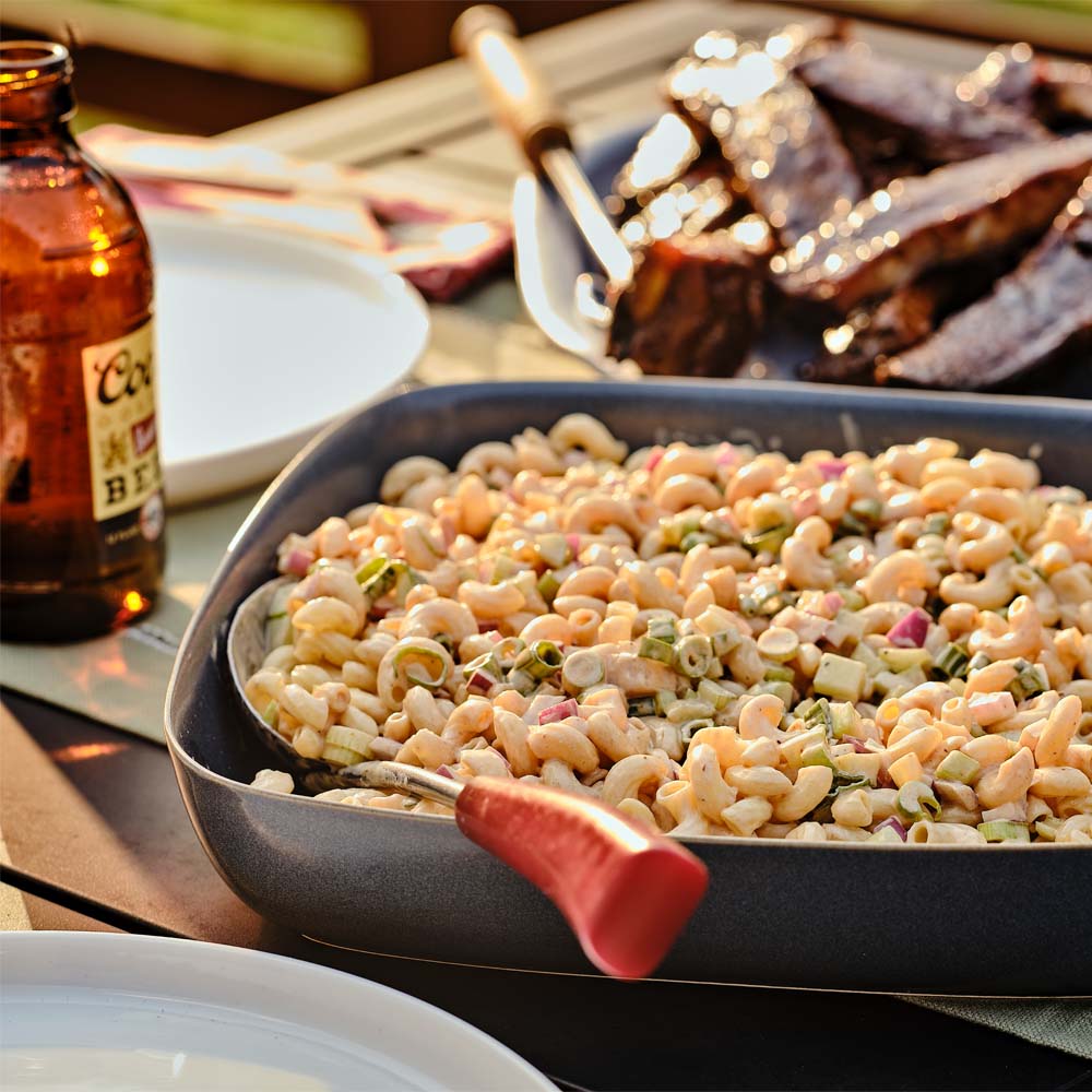 Sweet-and-smoky BBQ macaroni salad