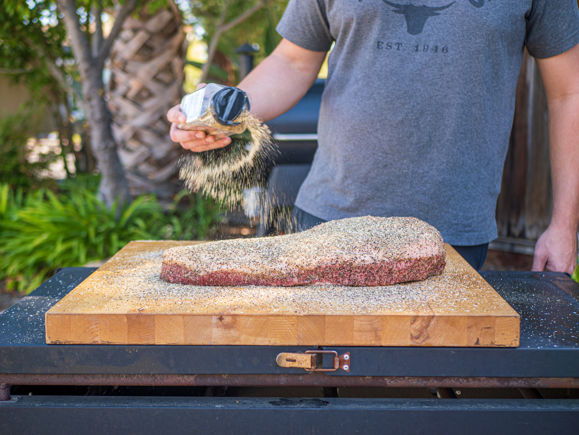 seasoning brisket with kinders brisket rub
