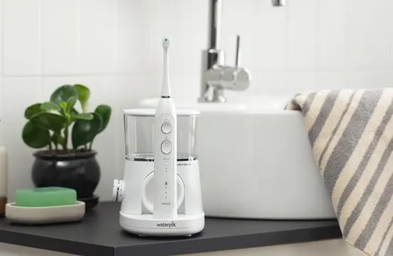 Waterpik Sonic Fusion 2.0 Review: Brush & Floss Smarter