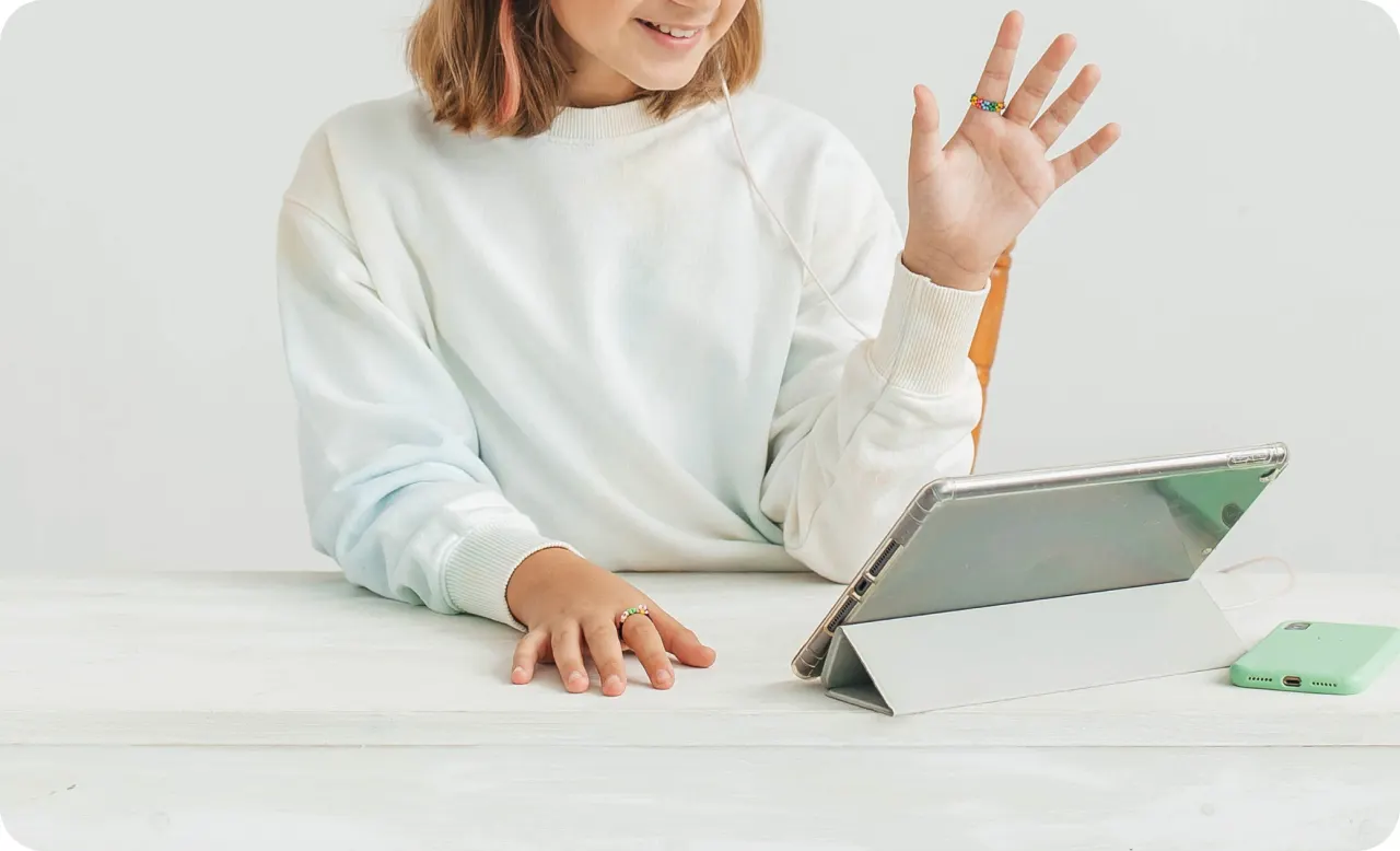 https://images.ctfassets.net/qh77wwp4t6l6/1OPZDba1YnZkS5txJ2qxpE/d0d7d7c1df399050e05025fd48585c87/Talkspace_Hero-Image.jpg