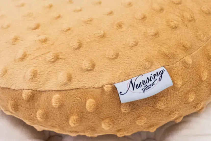 Nursingpillow.com Minky Nursing Pillow: In-Depth Review & Consumer Insights