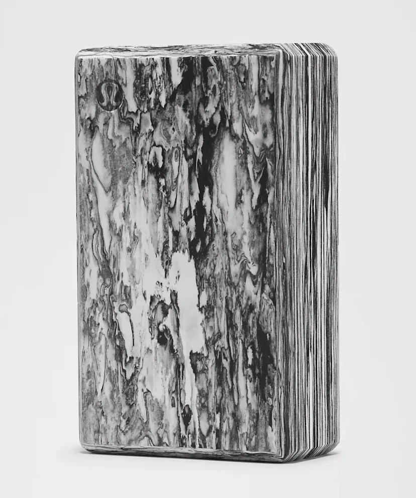 Lululemon Lift and Lengthen Yoga Block Review (2025)