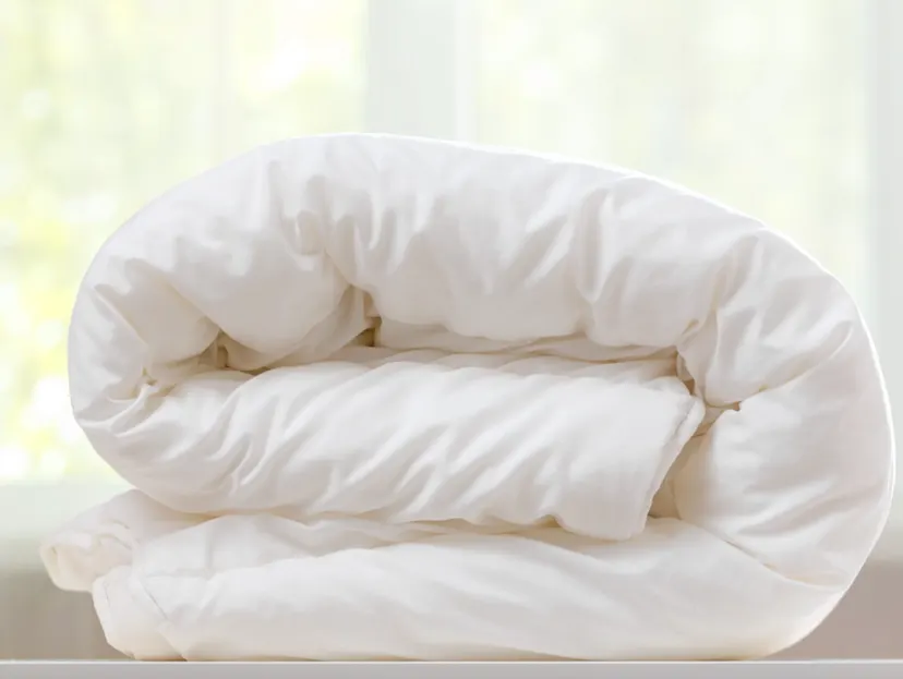 Mulberry Silk Review: How a Mulberry Silk Bed Feels in 2025