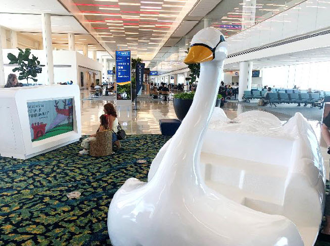 Press-release-photo-Wings-with-the-Flybrary-2026-05-07