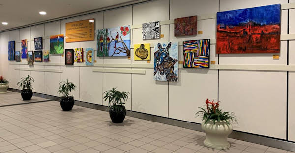 Artist: Rotating exhibitions showcasing community organizations and the permanent art collection
Location: Terminal A, Level 3, near security checkpoint for Gates 70-129