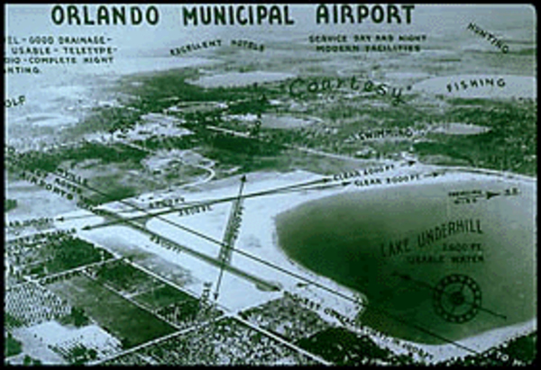 Old 1929 black and white aerial photo of Orlando Municipal Airport.