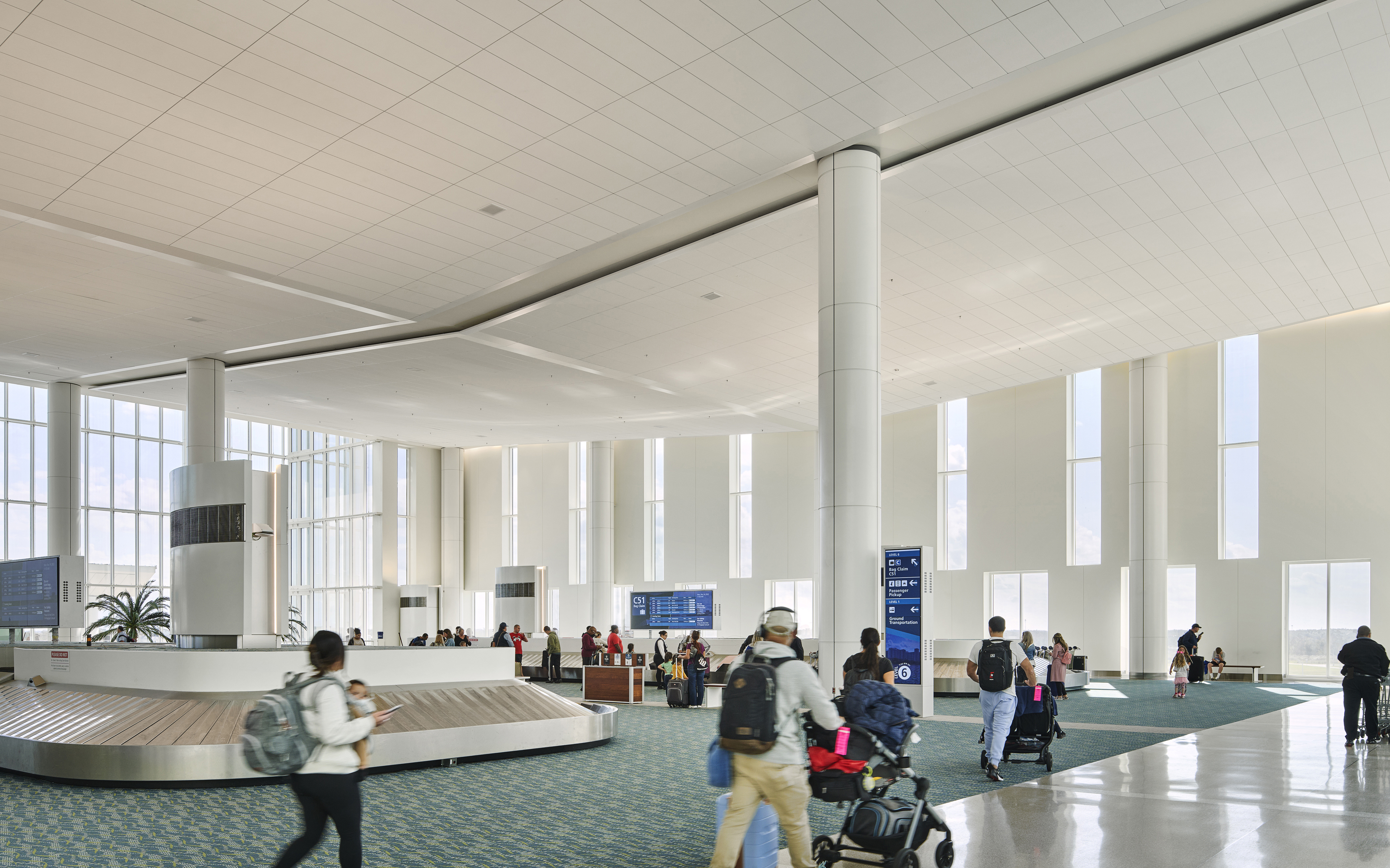 media-images-terminal-c-interior-06
