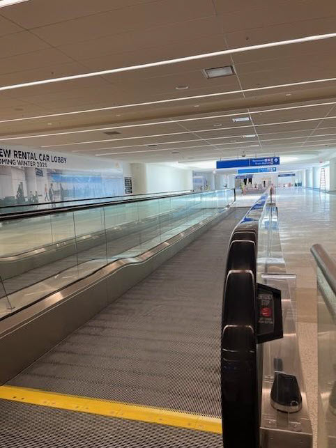 TerminalC-moving-walkway-photo2-2025