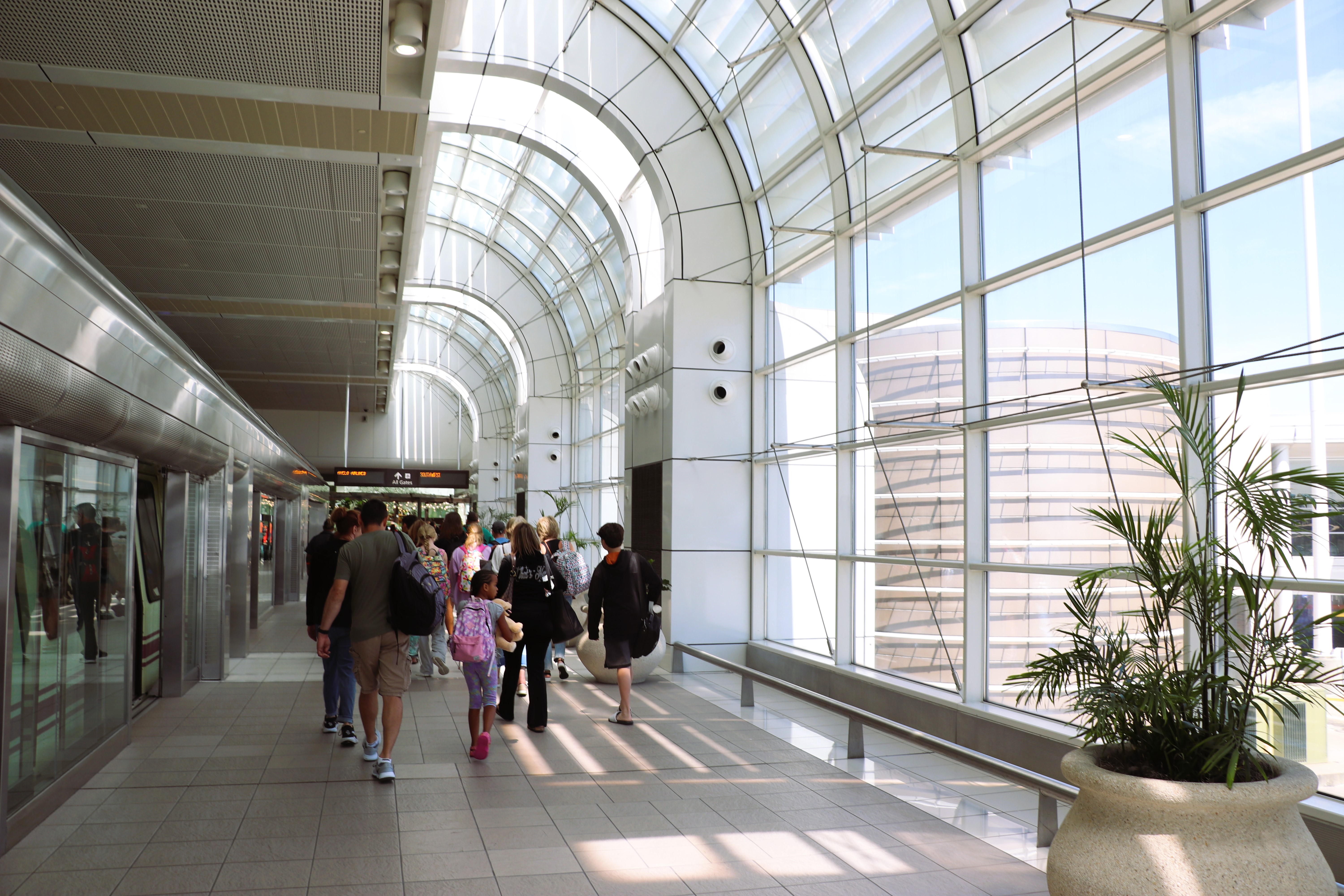 media-images-Terminal-A-B-Gate-Link-1