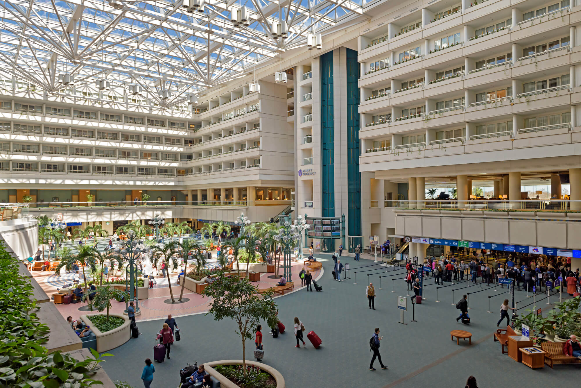 Terminal-AB-GrandAtrium-DSC1491-2000
