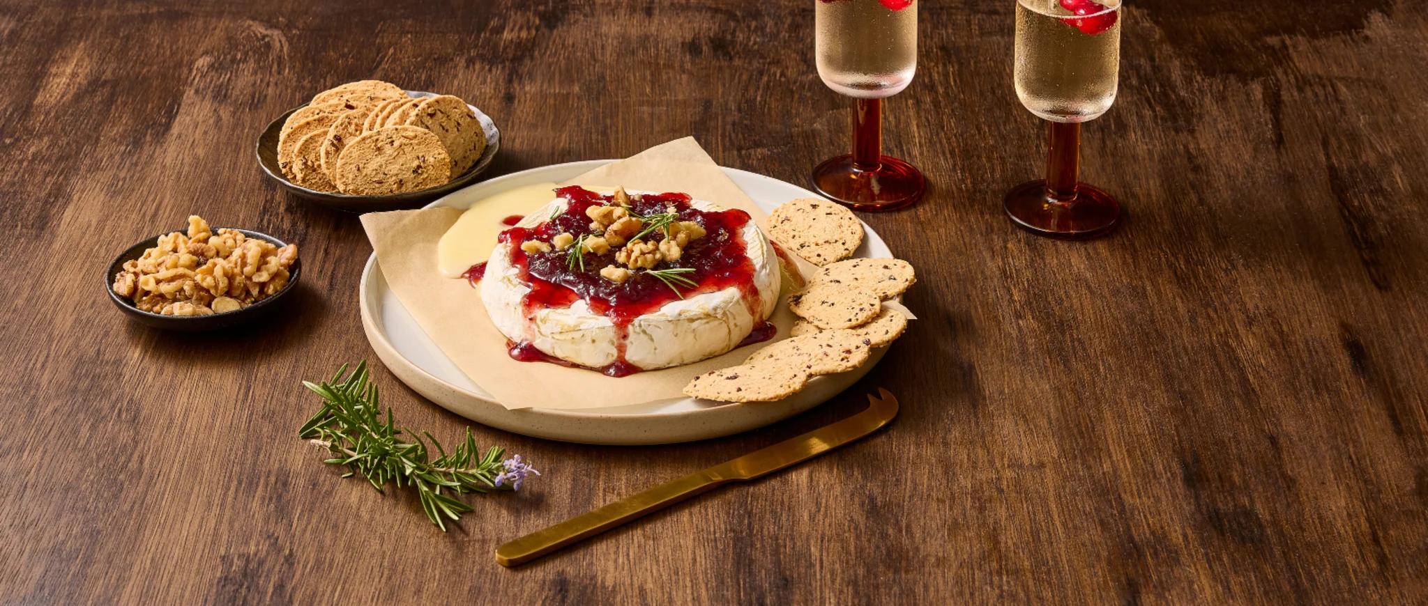 Hero Image Recipe Baked Cranberry Brie
