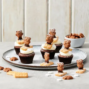 arnotts-chocolate-snowboarding-tiny-teddy-cupcakes