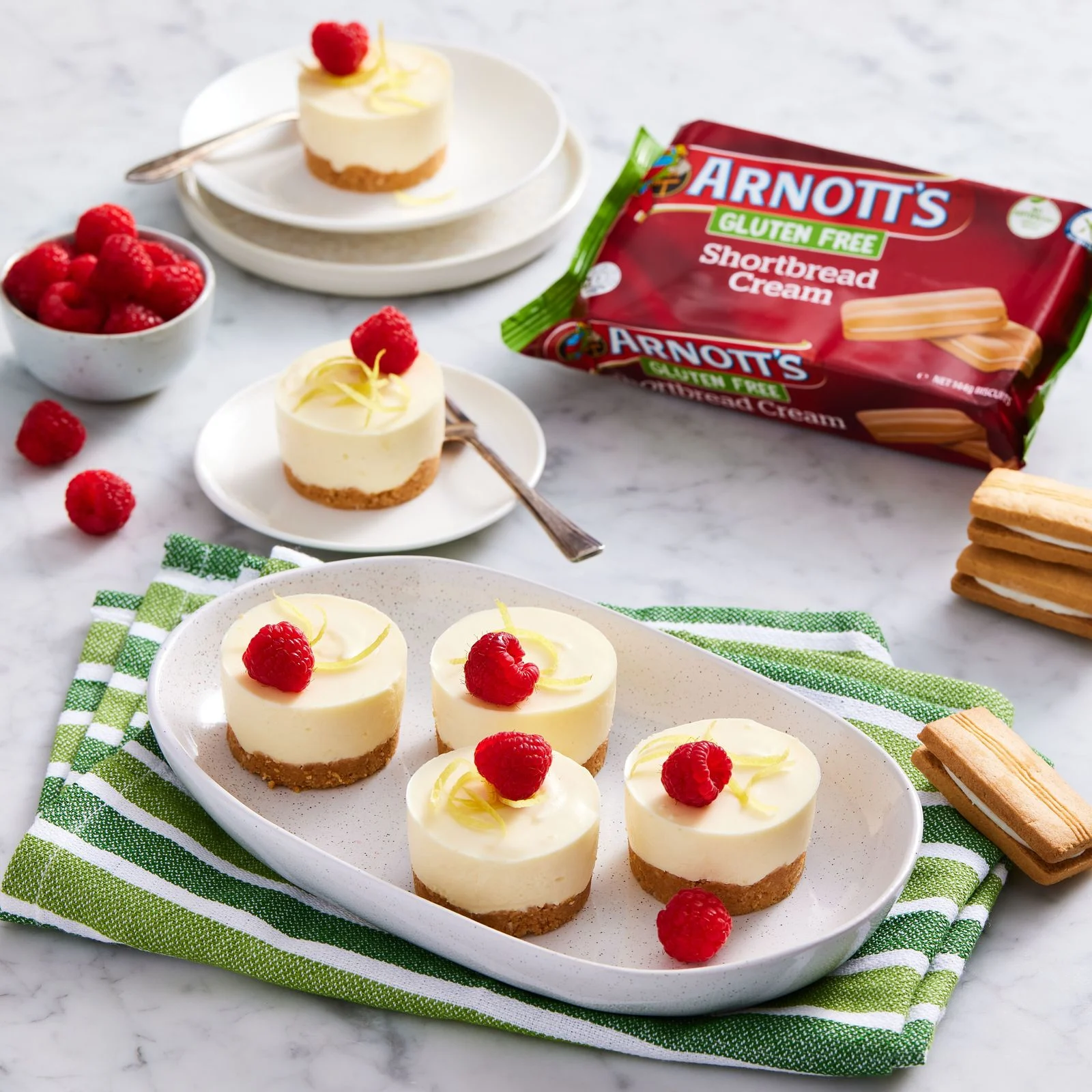 Hero Image Recipe Arnott’s Gluten Free Shortbread Cream Cheesecakes