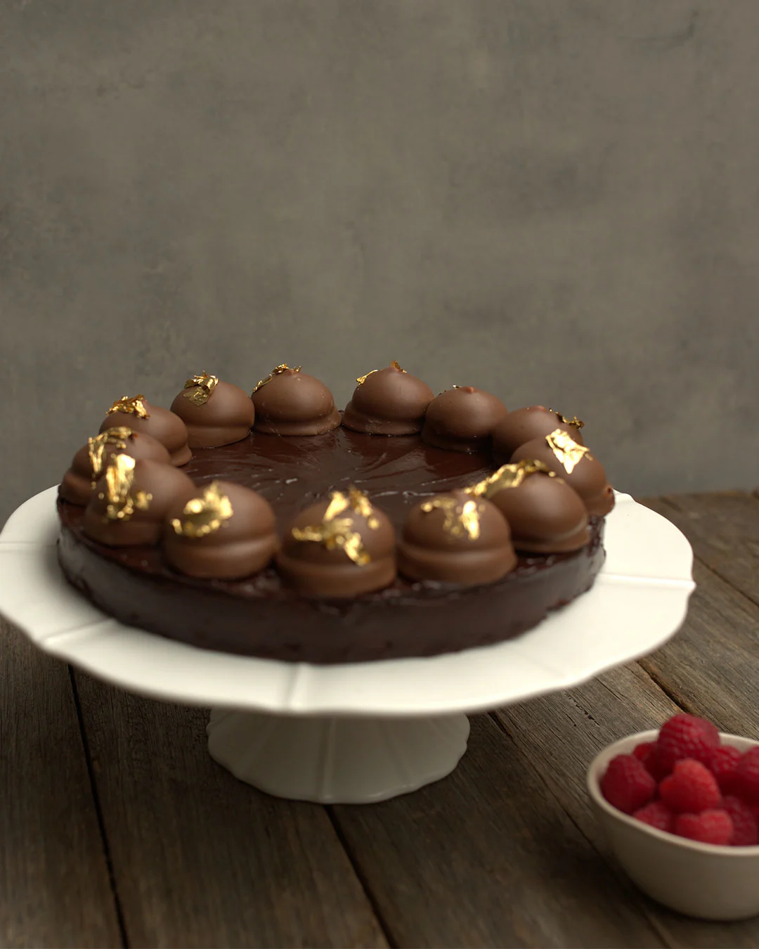 Hero Image Recipe Arnott’s Royals Queen Chocolate Cake 