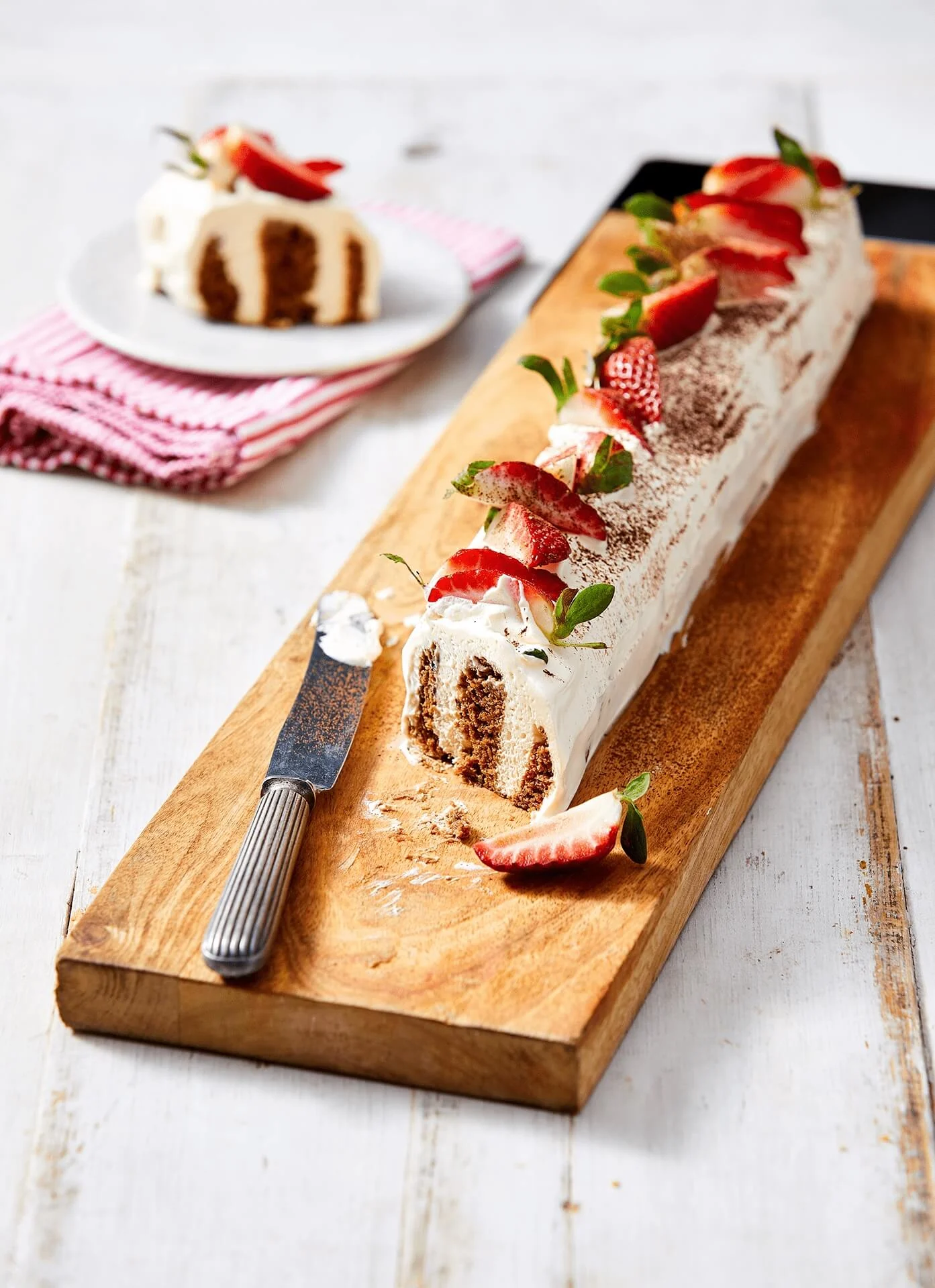 Hero Image Recipe Farmbake Triple Choc Log