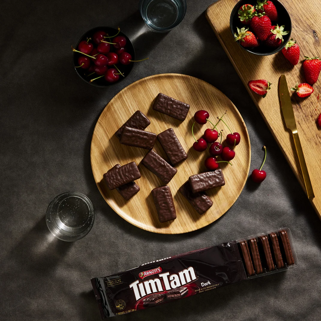 Hero Image Recipe Tim Tam Dark