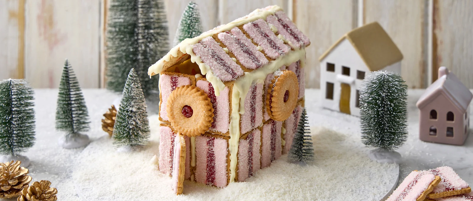 Hero Image Recipe Ice Vo Vo Chritmas House