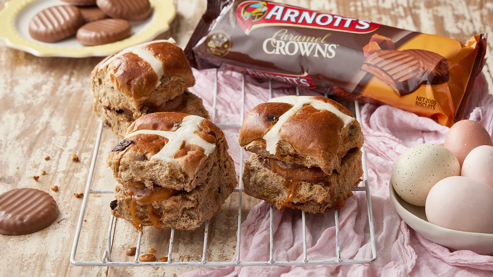 Hero Image Recipe Caramel Crowns Hot Cross Bun