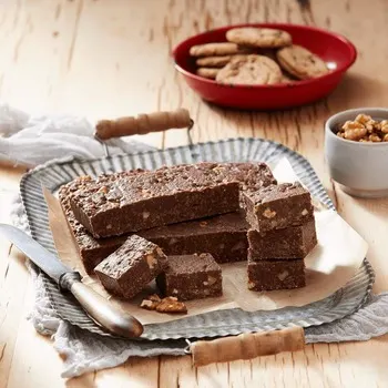arnotts-farmbake-chocolate-chip-hedgehog-slice