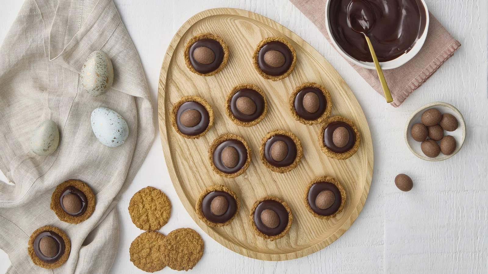 Hero Image Recipe Arnott’s Butternut Snap Easter Tartlets   