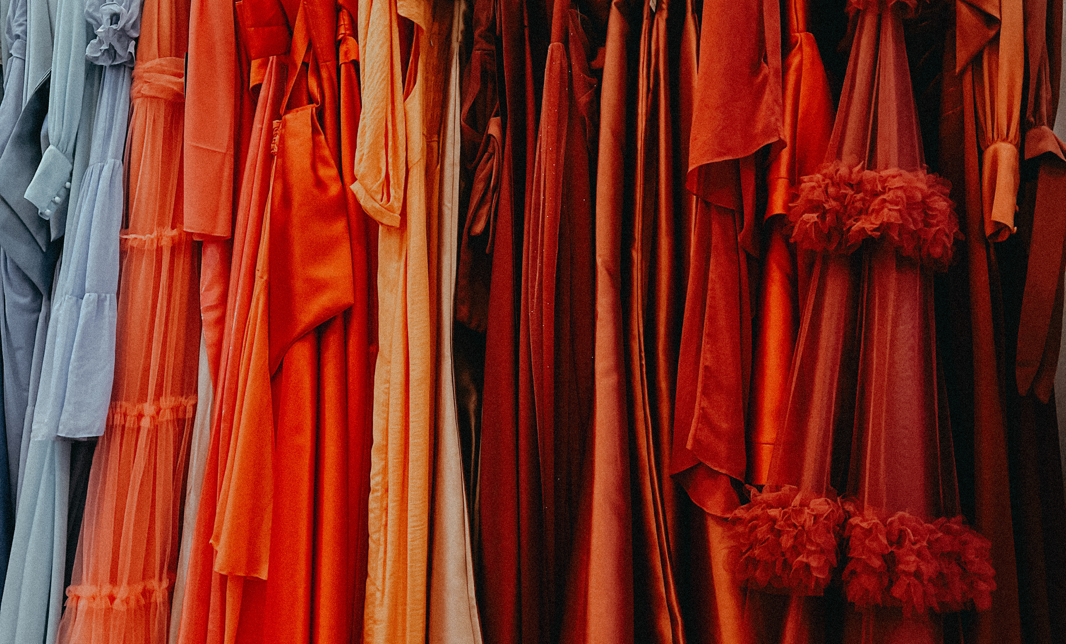 Autumnal wedding colours we’re loving in 2025